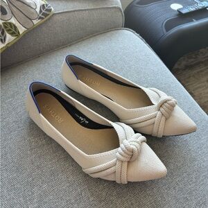 Rothy’s The Knot Point II - Size 9 - Conch